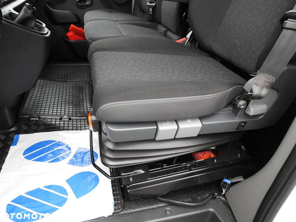 Opel MOVANO FURGON CHŁODNIA  0*C TEMPOMAT NAWIGACJA KLIMATYZACJA LEDY  150KM - 28