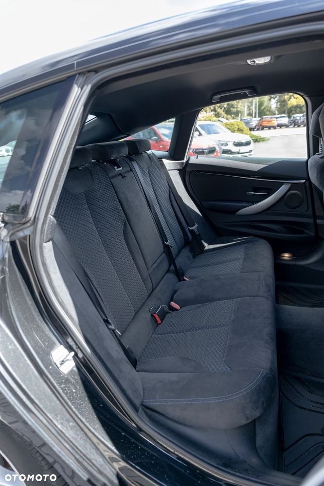 BMW 3GT 320i GPF M Sport - 18