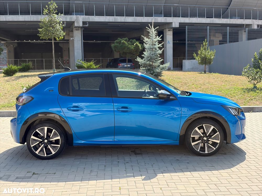 Peugeot 208 e-208 GT Pack - 3