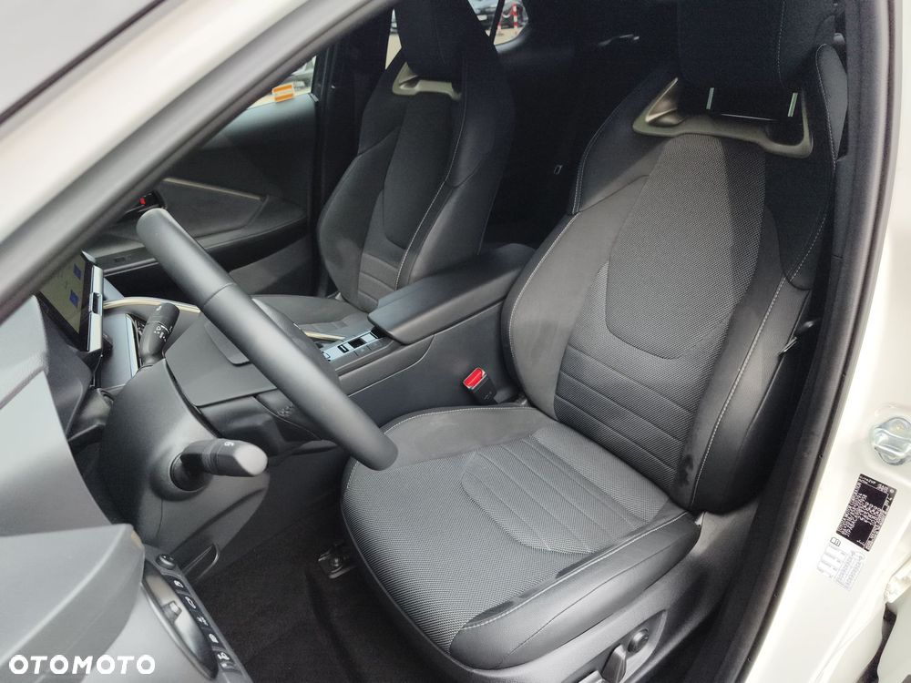 Toyota C-HR - 19