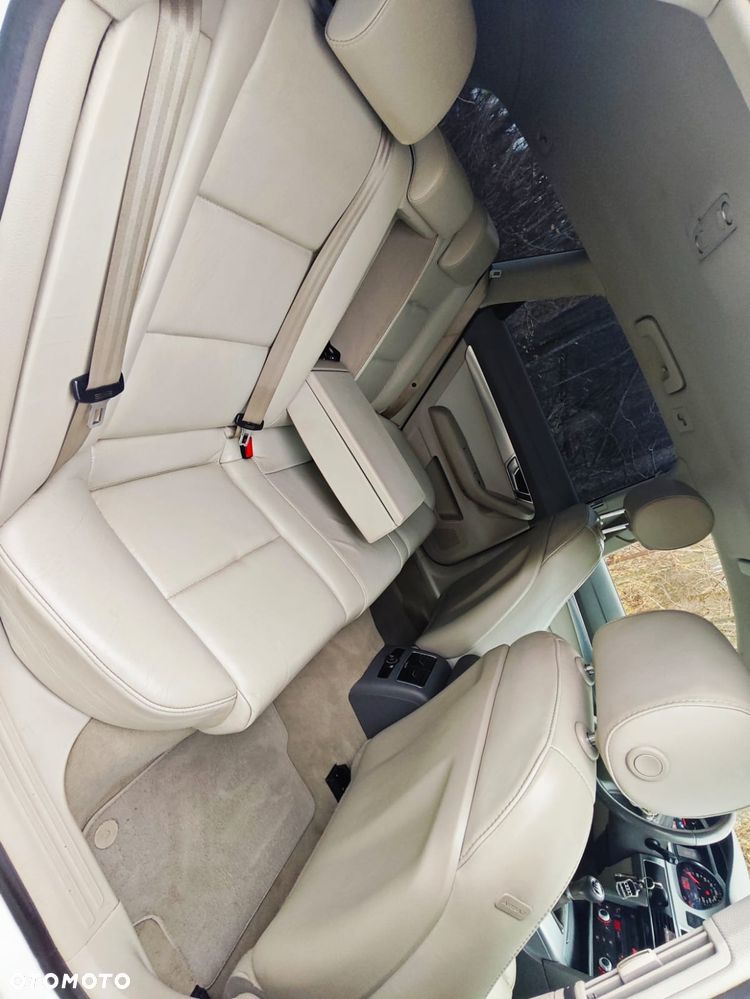 Audi A6 Avant 2.0 TDI DPF - 23