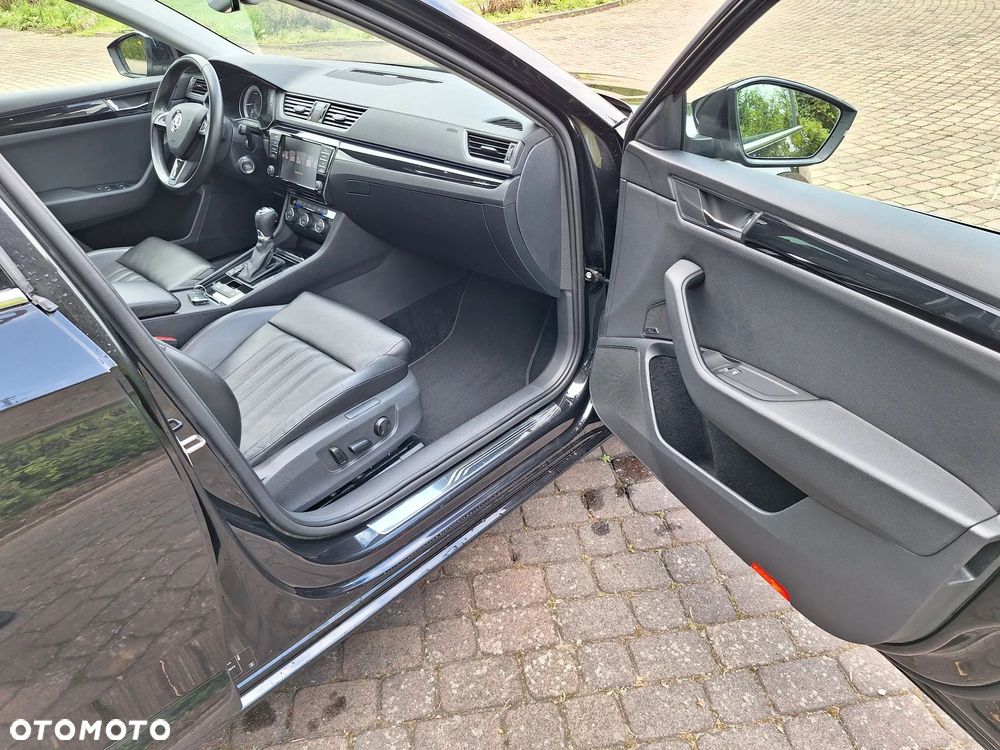 Skoda Superb 2.0 TDI DSG L&K - 28