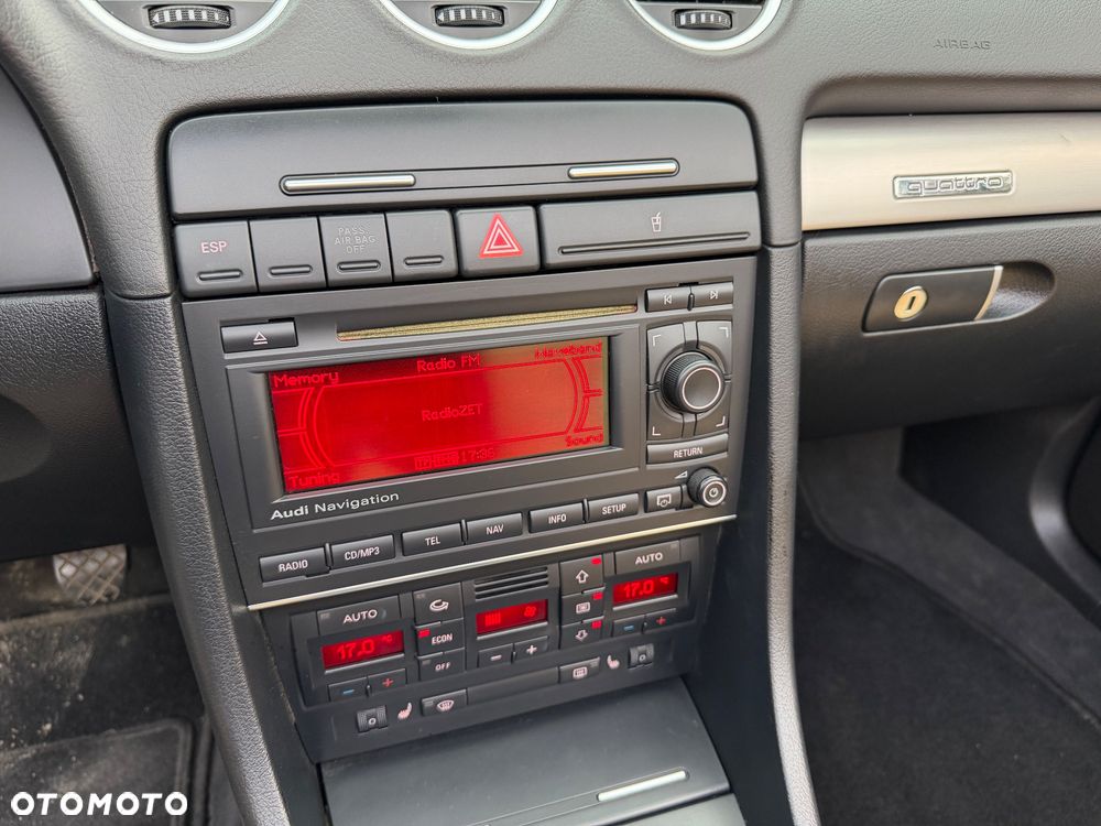 Audi A4 Cabrio 3.0 TDI DPF Quattro - 15