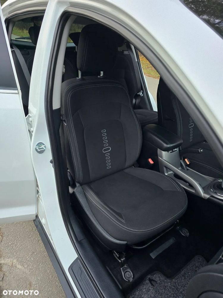 Kia Sportage 1.6 GDI 2WD Spirit - 23