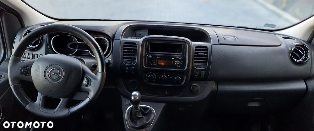 Opel Vivaro - 5