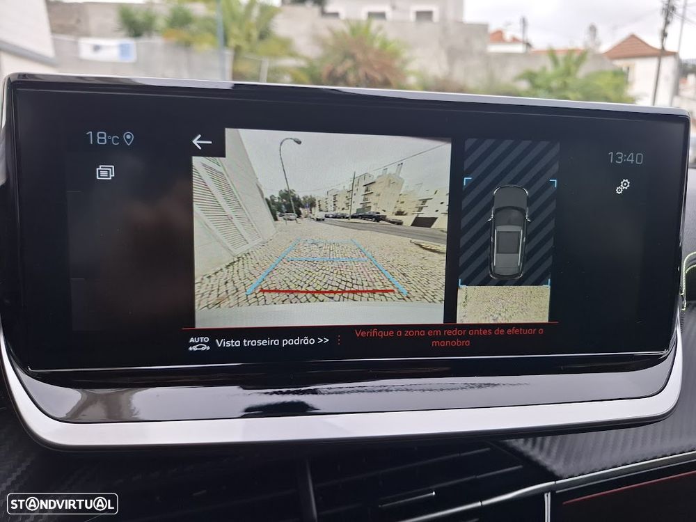 Peugeot 2008 1.2 PureTech GT Line - 26