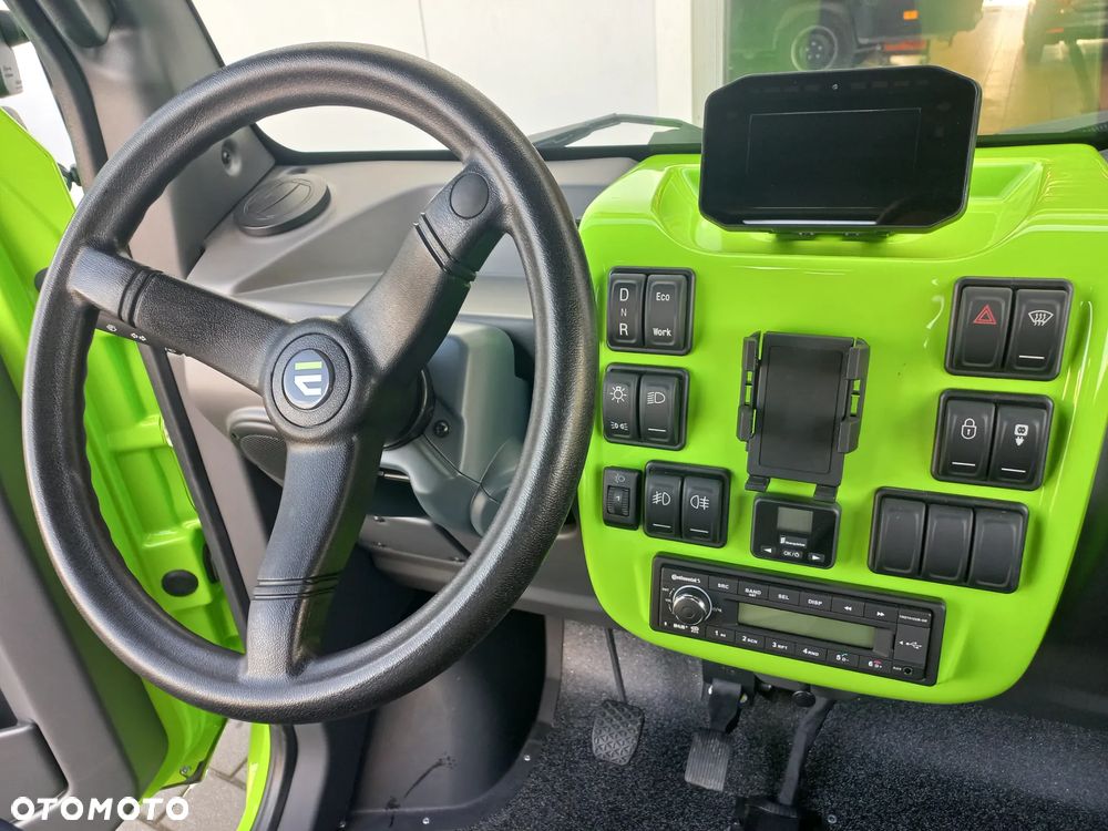 Evum Motors ACAR - 12