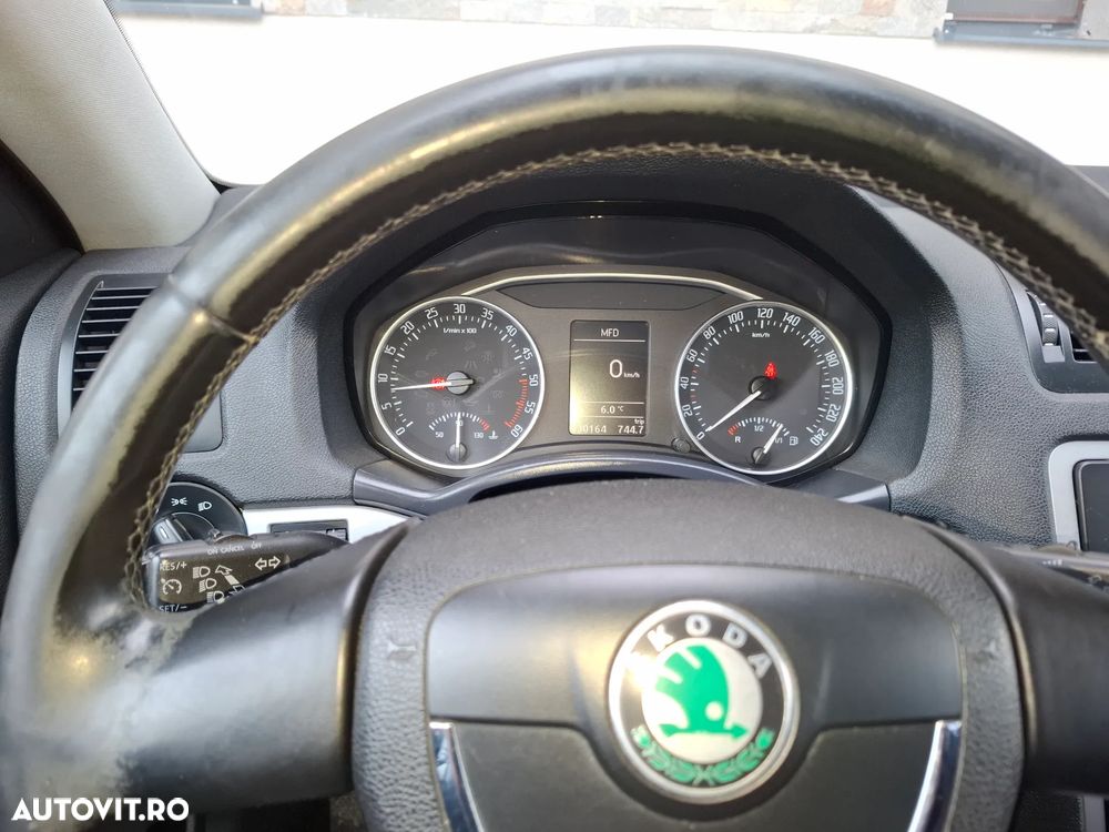 Skoda Octavia - 5