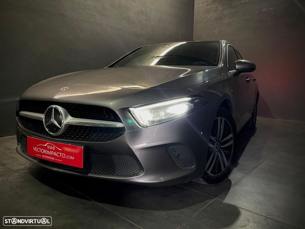 Mercedes-Benz A 250 e - 3