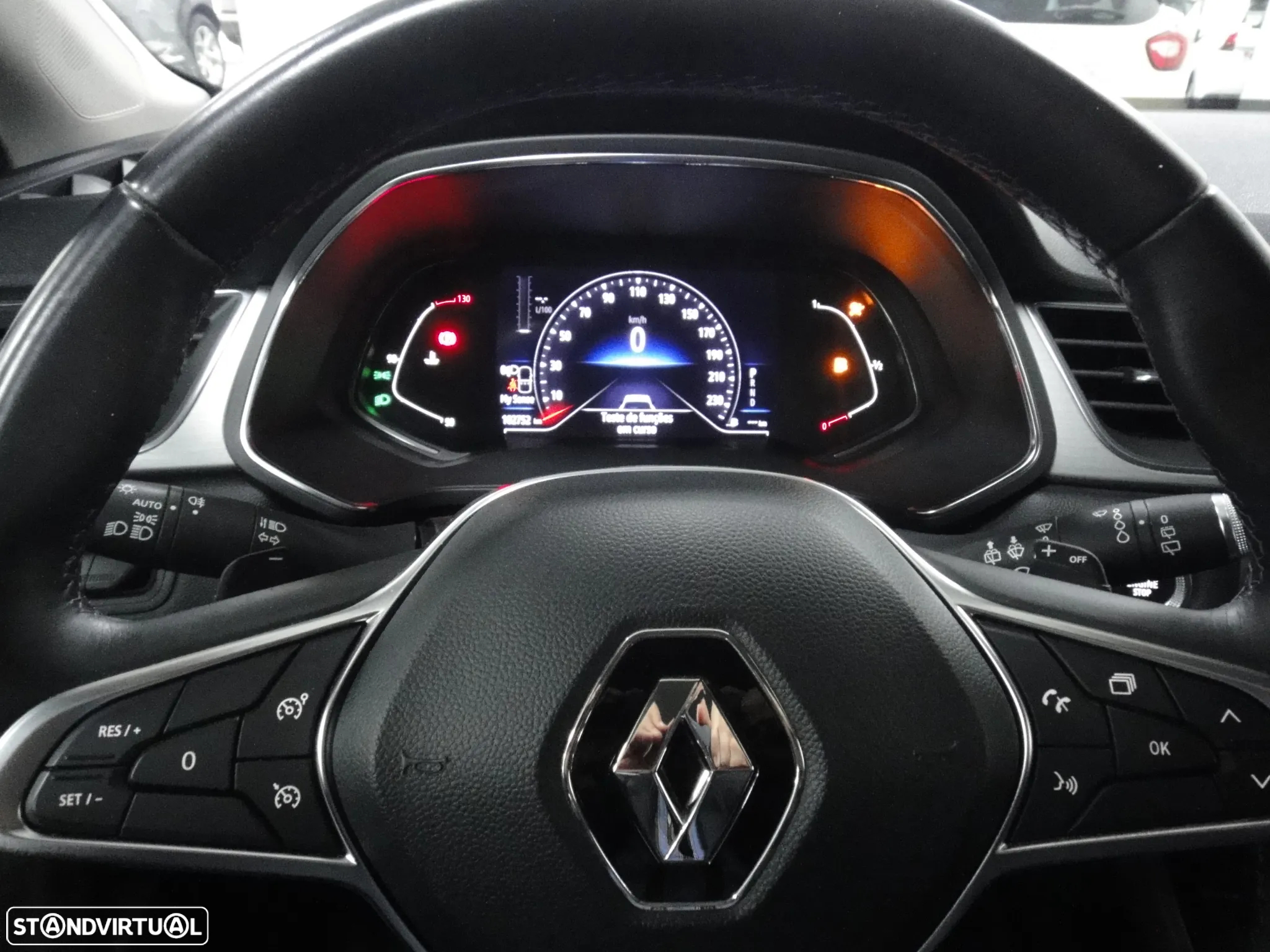 Renault Captur TCe 130 EDC GPF INTENS - 22