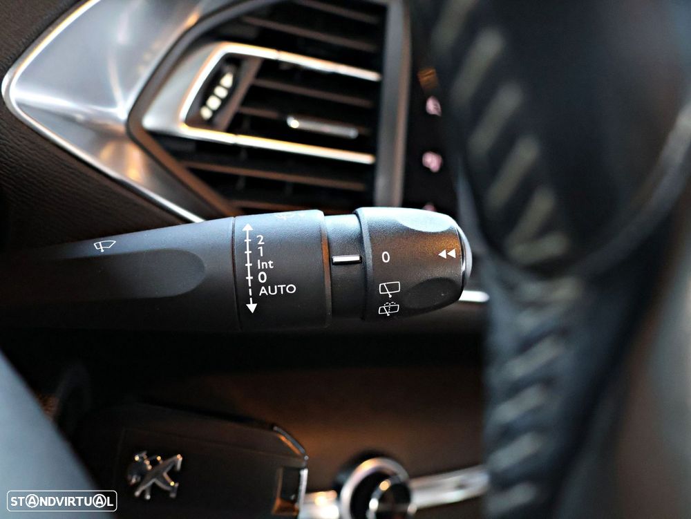 Peugeot 308 1.6 e-HDi Active J17 - 50