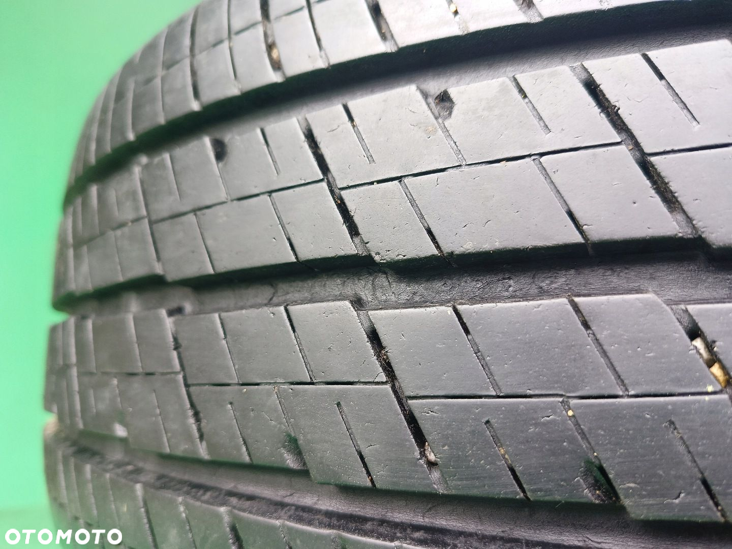 CONTINENTAL VANCO 2 215/65/15 C, 1 szt 8,5 mm - 2
