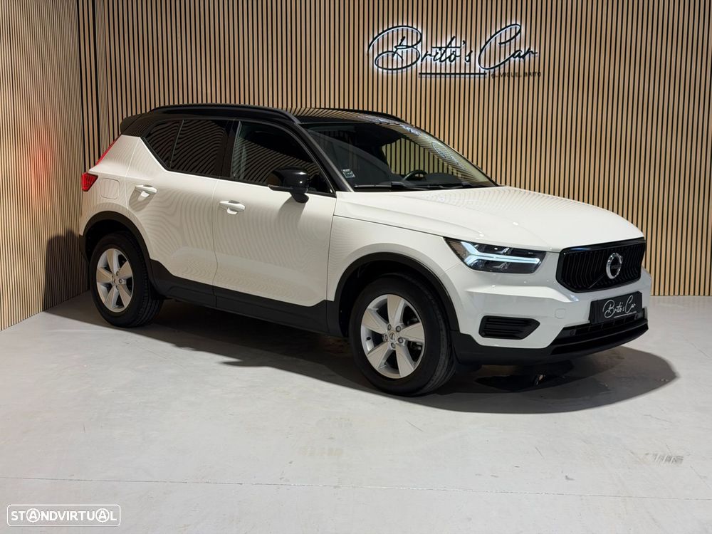 Volvo XC 40 2.0 D3 Momentum Plus Geartronic — fotografia 2