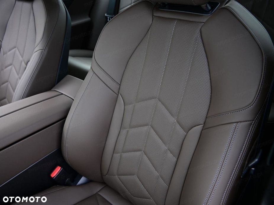 BMW Seria 5 520d mHEV - 8