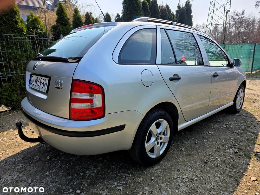 Skoda Fabia 1.2 HTP Combi Comfort - 11