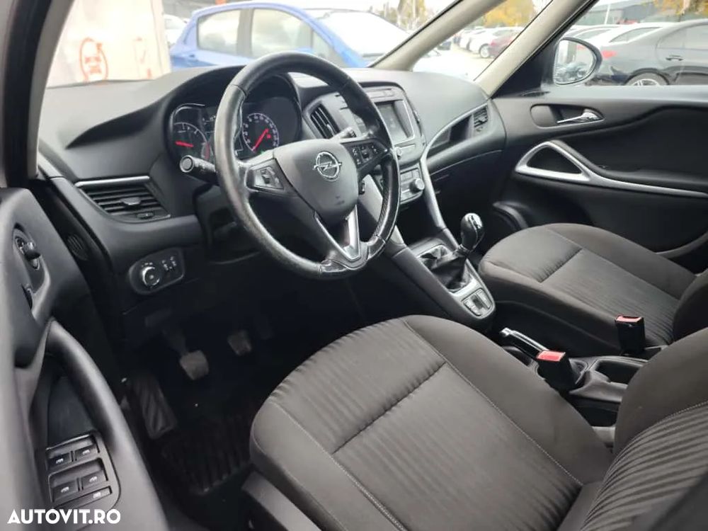 Opel Zafira Tourer 1.6 CDTI ECOTEC Start/Stop Edition - 10