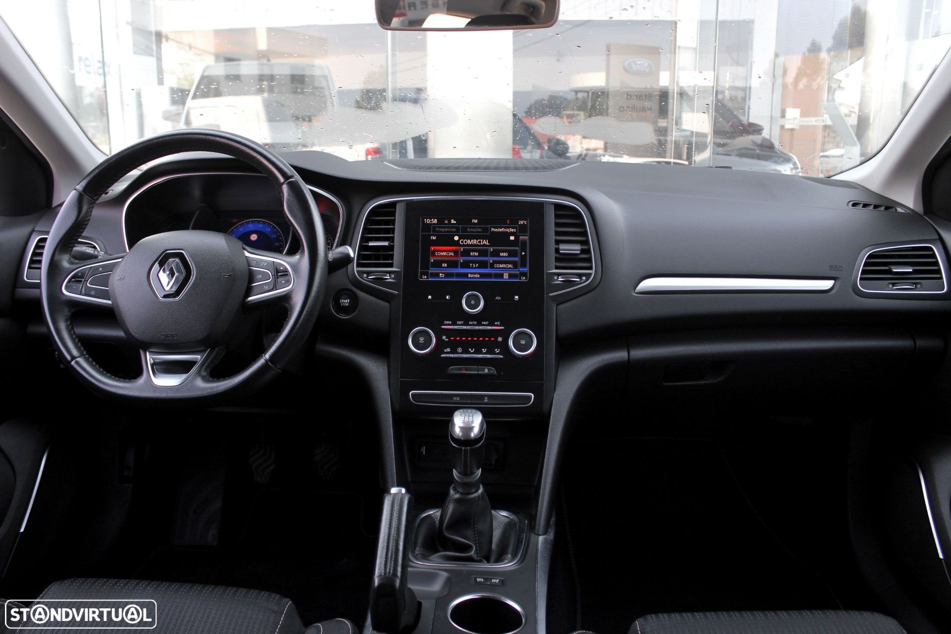 Renault Mégane Sport Tourer - 19