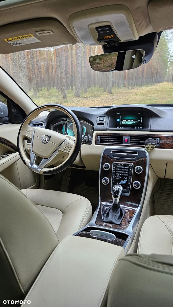 Volvo XC 70 - 9