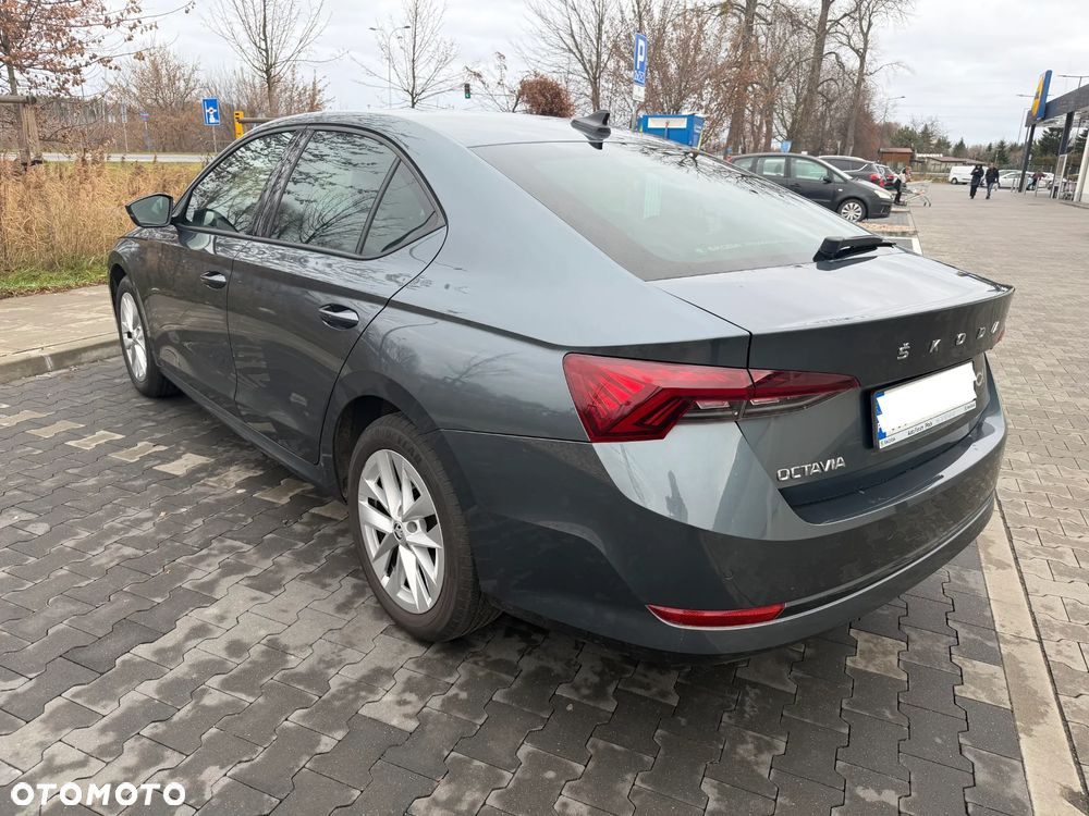 Skoda Octavia 1.5 TSI ACT Ambition - 7