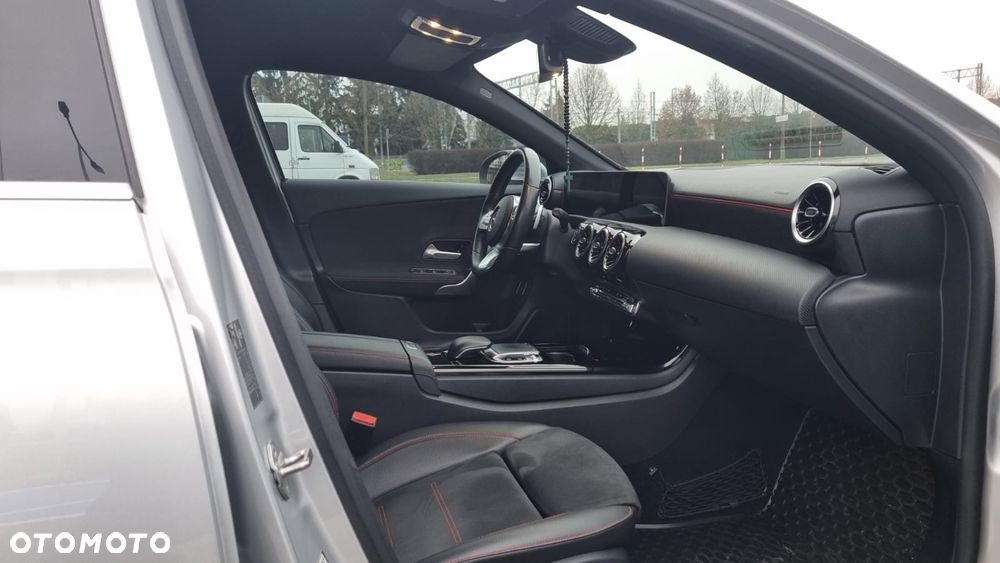 Mercedes-Benz Klasa A 180 d 7G-DCT - 14