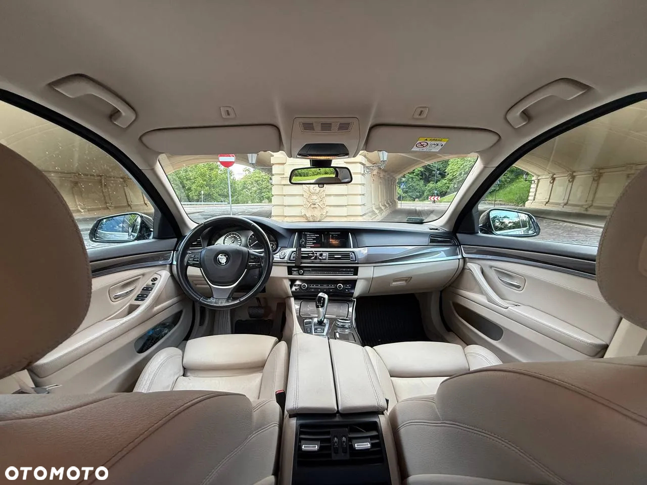 BMW Seria 5 525d xDrive - 7