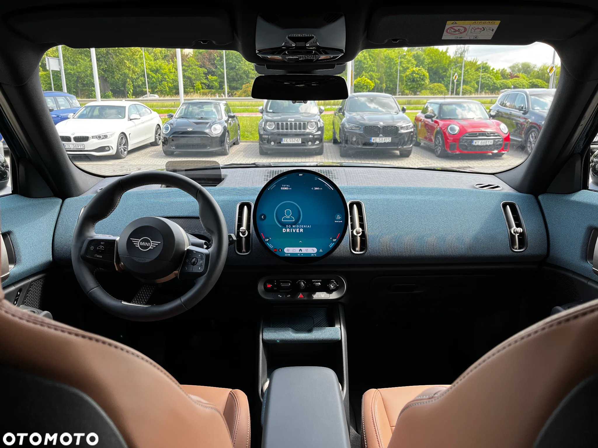 MINI Countryman E 66.5kWh Linia Favoured - 6