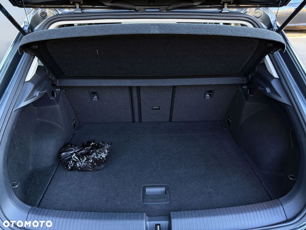 Volkswagen T-Roc 1.5 TSI ACT OPF DSG - 34