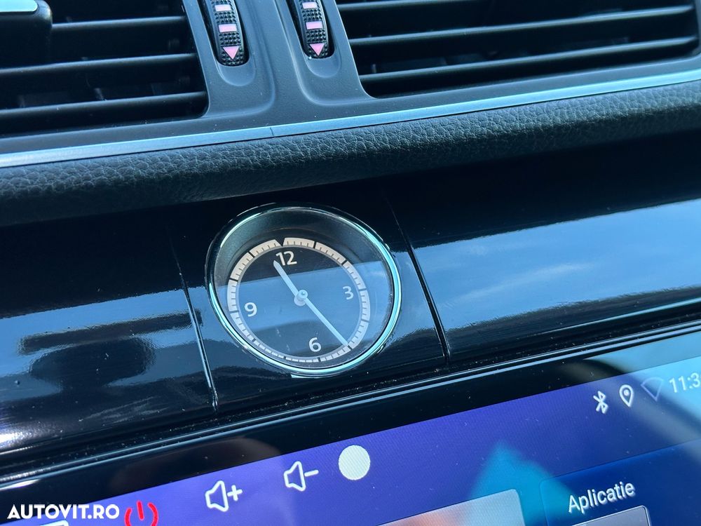 Volkswagen Passat CC 2.0 Blue TDI Individual - 26