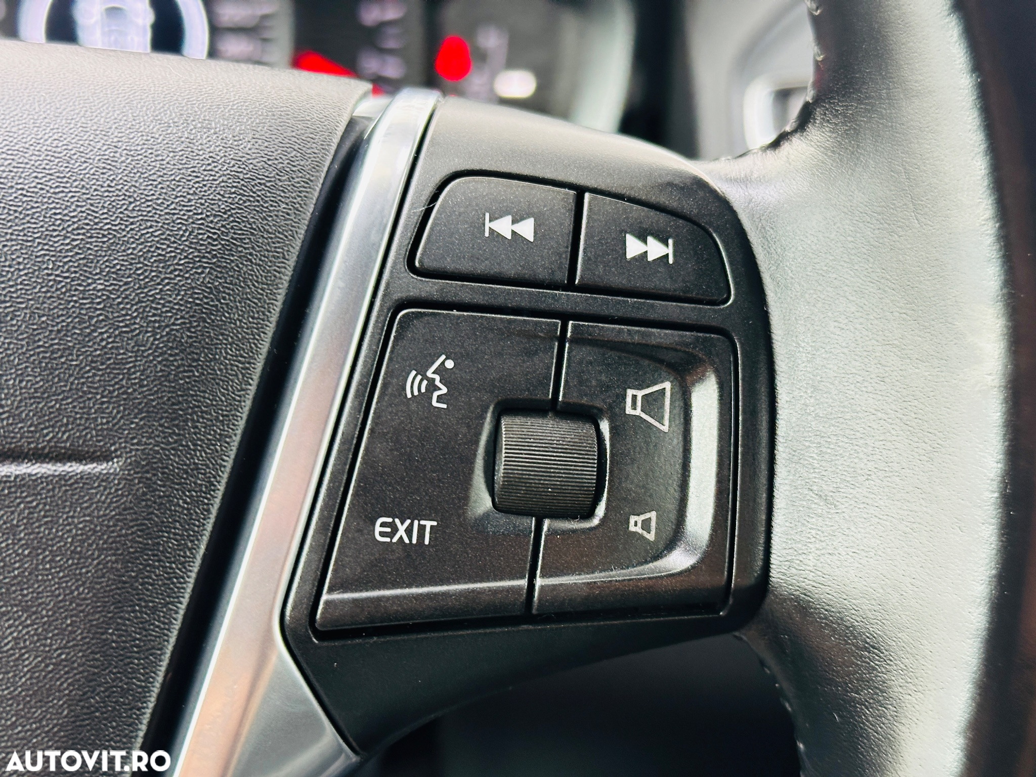 Volvo XC 60 - 32