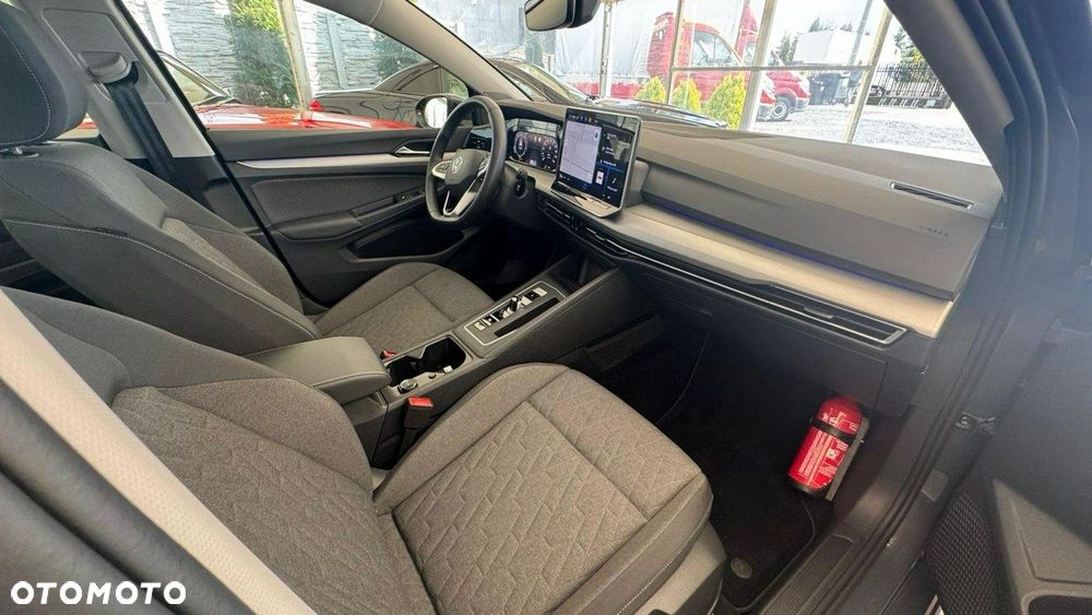 Volkswagen Golf Variant 1.5 eTSI mHEV Business DSG - 34