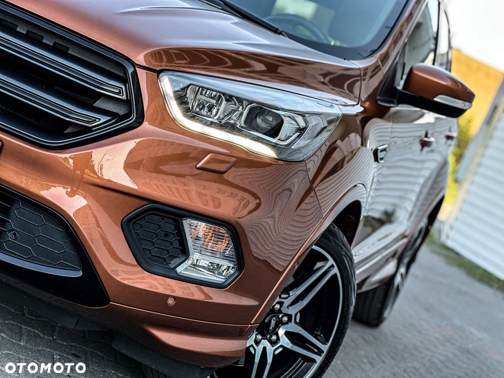 Ford Kuga 2.0 TDCi 4x4 ST-Line - 4