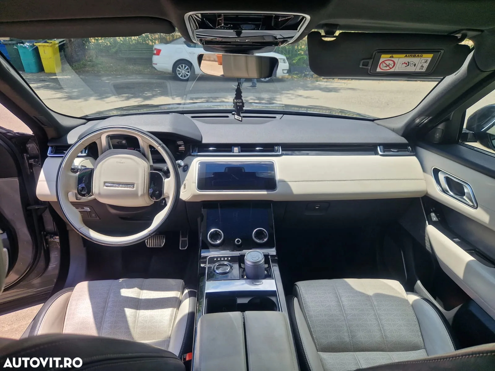 Land Rover Range Rover Velar 3.0 R-Dynamic HSE - 9
