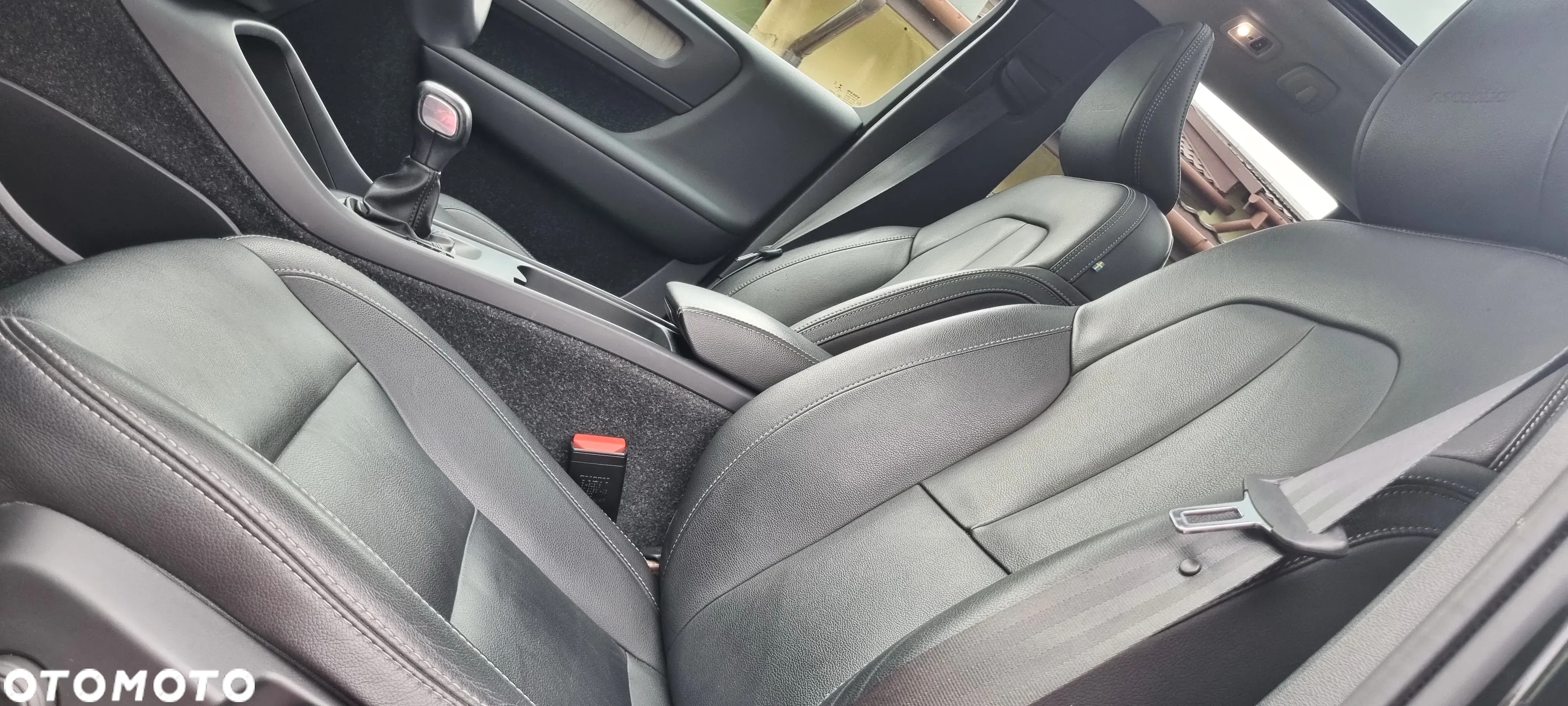 Volvo XC 40 - 28