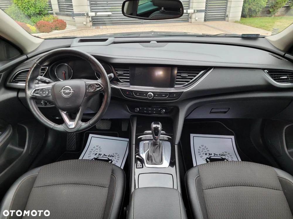 Opel Insignia 1.5 T Exclusive S&S - 18