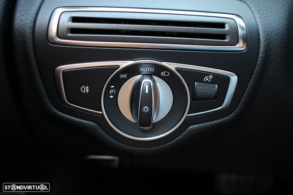Mercedes-Benz C 220 d AMG Line - 15