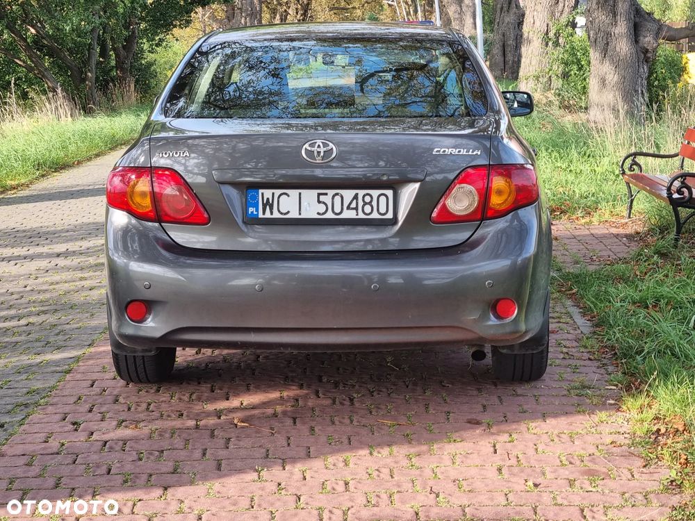 Toyota Corolla 1.6 VVT-i Terra Start - 17