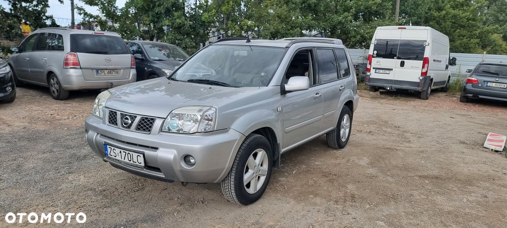 Nissan X-Trail 2.2 dCi Sport - 1