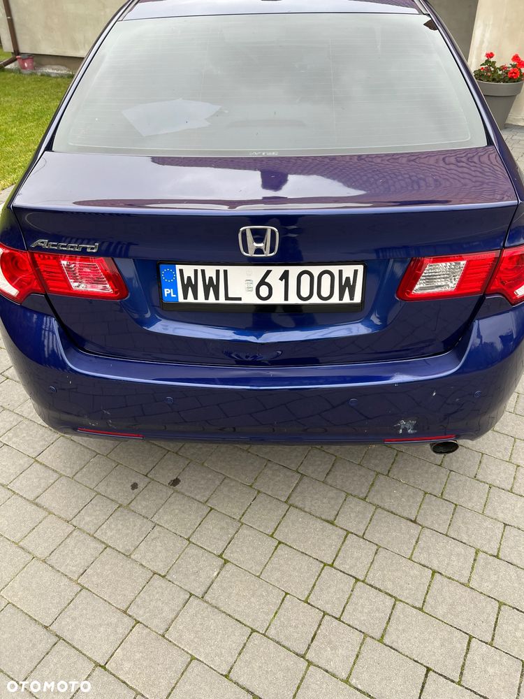 Honda Accord 2.0 Executive - 17