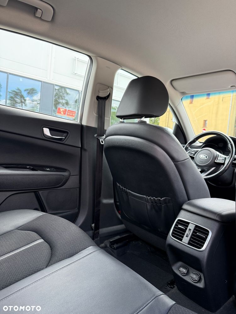 Kia Optima 1.6 T-GDI L DCT - 32