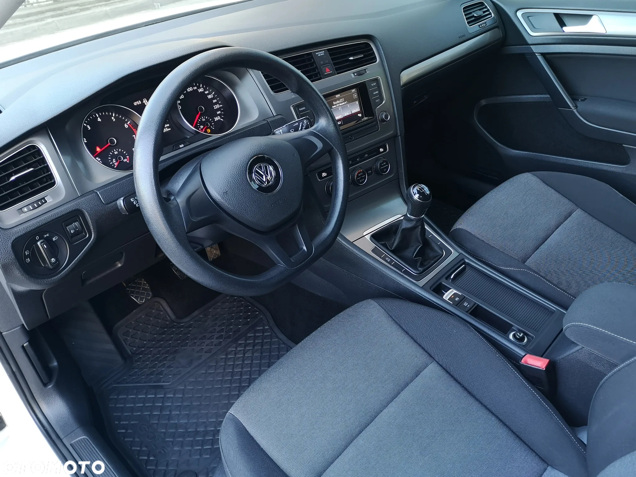 Volkswagen Golf 1.2 TSI BlueMotion Technology Trendline - 11
