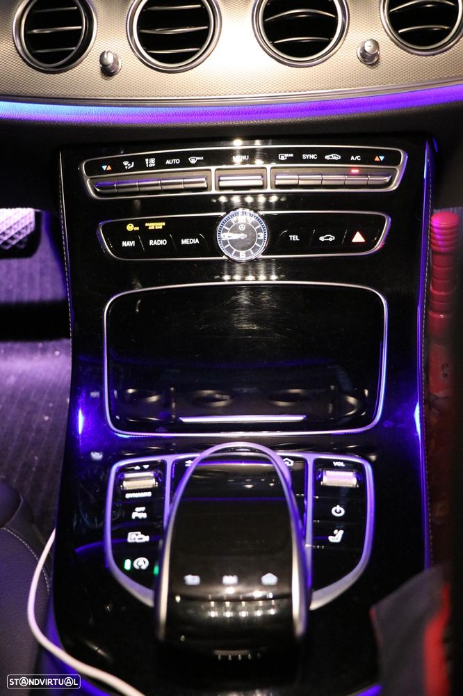 Mercedes-Benz E 220 CDI 7G-TRONIC Avantgarde - 7