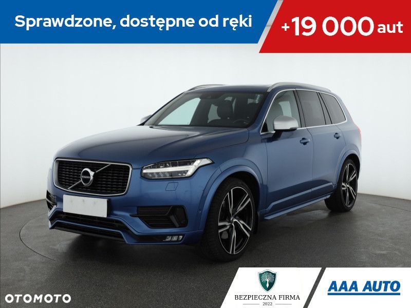 Volvo XC 90 - 1