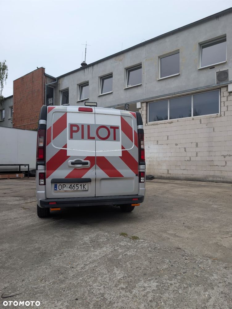 Opel Vivaro - 6