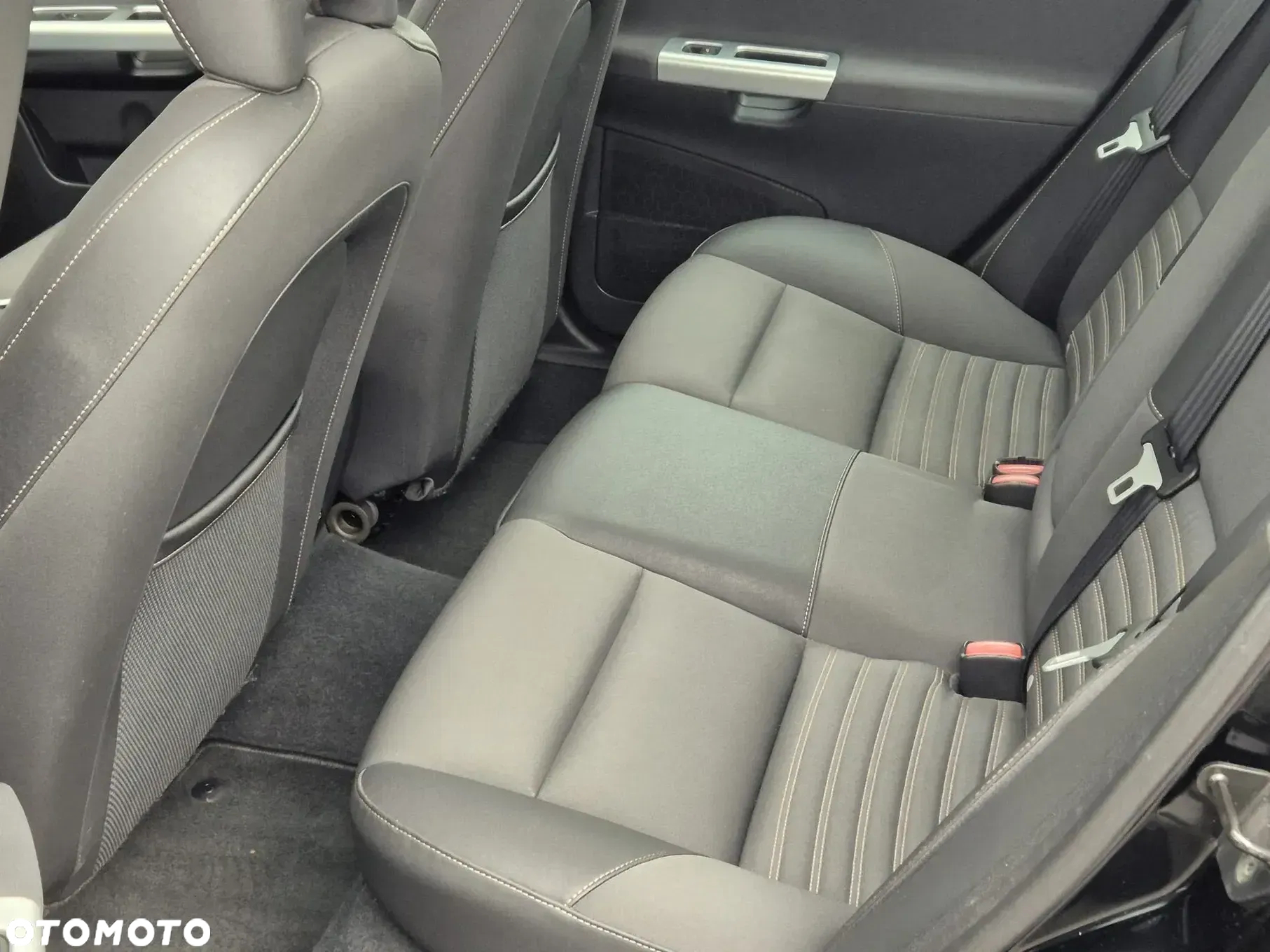 Volvo S40 D3 Summum - 13
