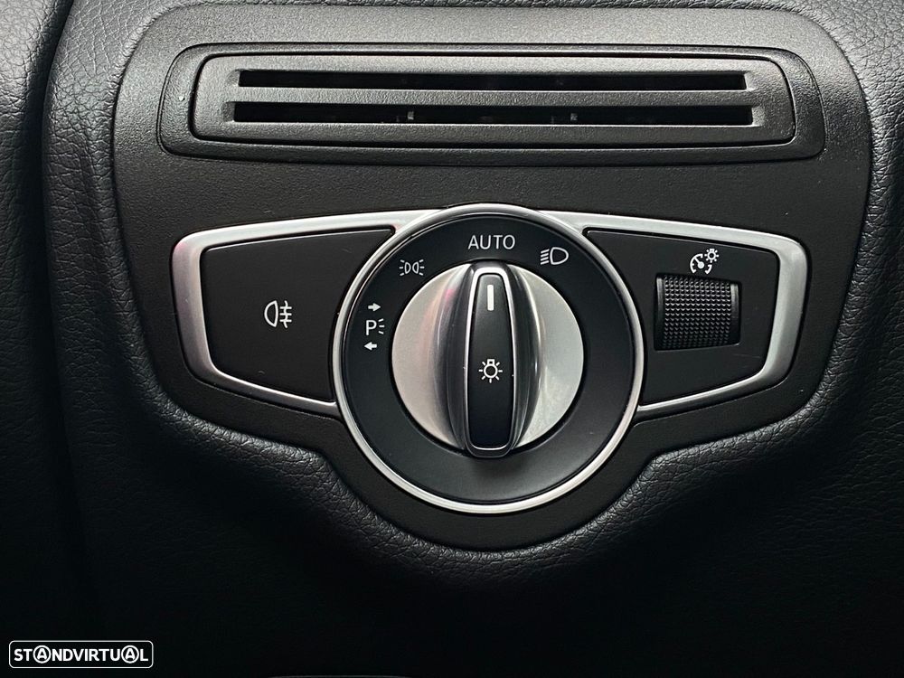 Mercedes-Benz GLC 300 - 29