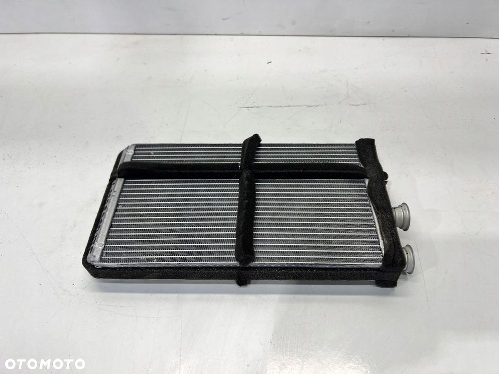 NAGRZEWNICA WYMIENNIK CIEPŁA AUDI Q5 FY 4M0898037C - 1