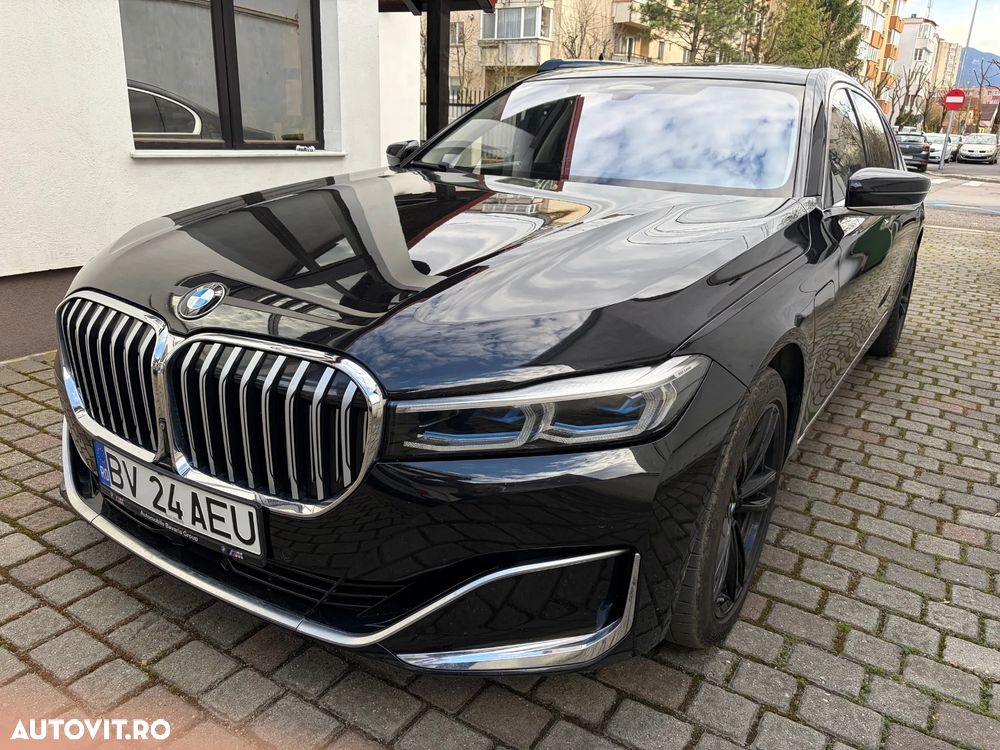 BMW Seria 7 745Le xDrive AT PHEV - 28
