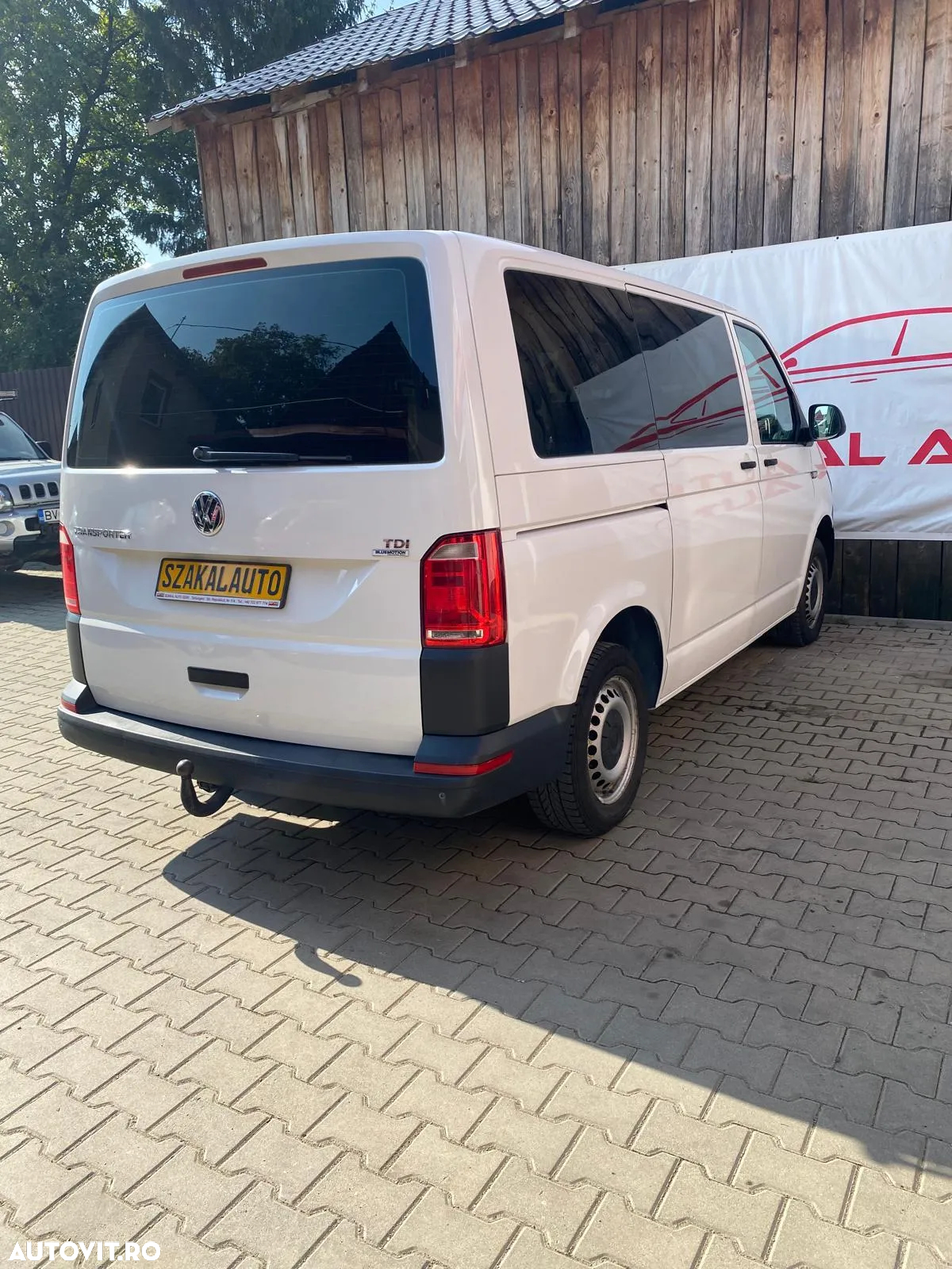 Volkswagen Transporter Kombi T6 2.0 TDI 75 kW LR - 23