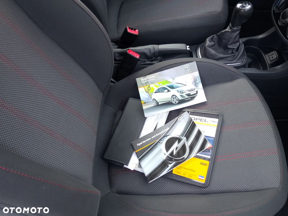 Opel Corsa 1.6 Turbo Color Race - 13