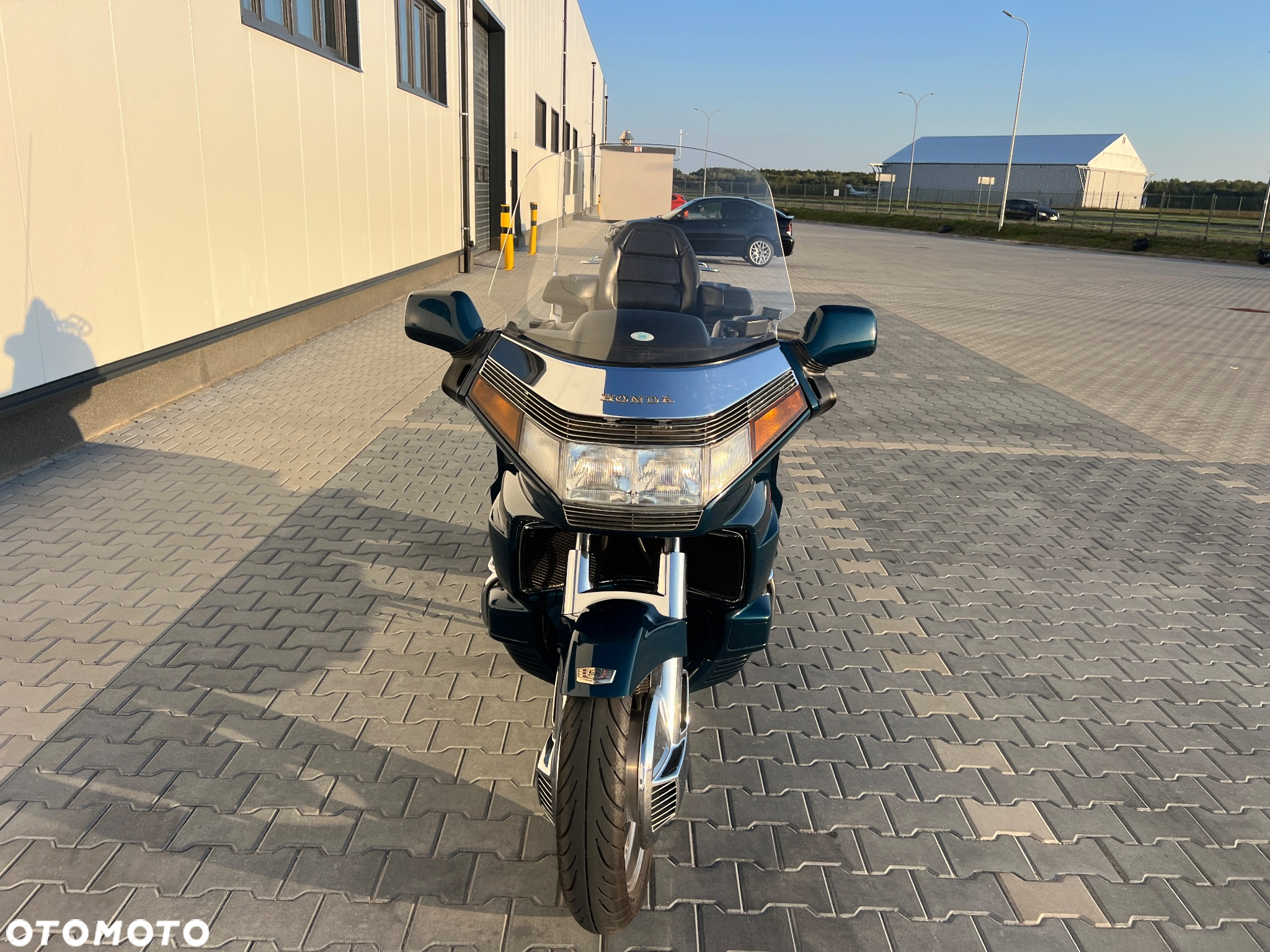 Honda GL - 9